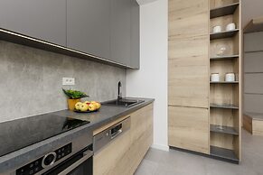 Okrzei 8 2 Balconies by Renters