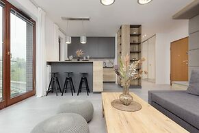 Okrzei 8 2 Balconies by Renters