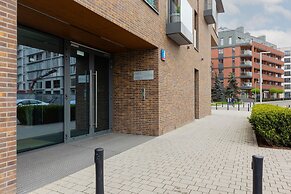 Okrzei 8 2 Balconies by Renters