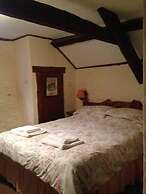 Relax in Mountain View Cottage at Cwmiar Farm