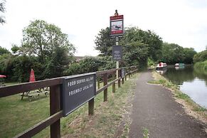 Stunning 1-bed Apartment in Milton Keynes