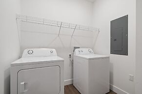 Lakeview Oasis - Onsite Amenities