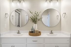 Lakeview Oasis - Onsite Amenities