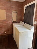 Water Front Oasis 4 Bedroom Home by Redawning