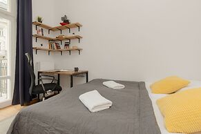 Apartment Warsaw's Praga by Renters