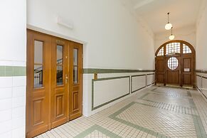 Apartment Warsaw's Praga by Renters