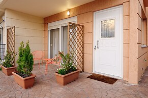 Impeccable 1-bed Apartment in Schinias Beach