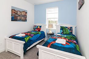 Great Escape to the Enclaves Near Disney!