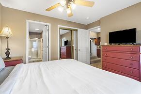 Glory Daze - Overlooking the Golf Course!