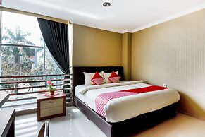 Super OYO Collection O 3431 Hotel Alpha Bandara
