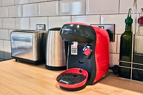 Princess Red - Portrush by the Sea