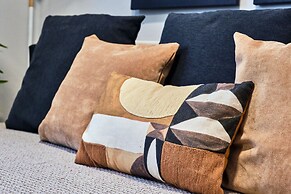 Princess Red - Portrush by the Sea