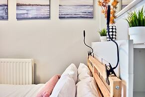 Princess Red - Portrush by the Sea