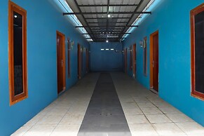 OYO 92202 Kost Auto Syariah Anggaswangi