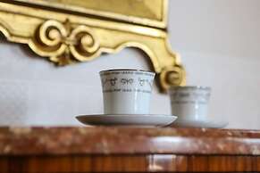 Appartamento Con Terrazzo A Capodimonte