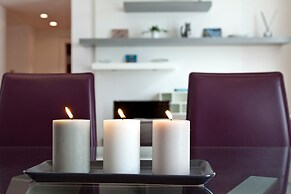 Elegant Apartment At Chiaia By Wonderful Italy