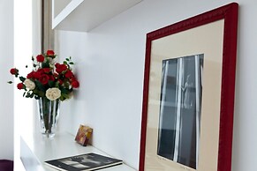 Elegant Apartment At Chiaia By Wonderful Italy