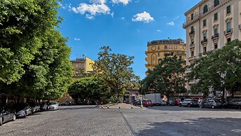 Elegant Apartment At Chiaia By Wonderful Italy