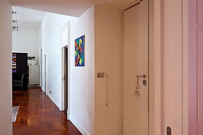 Elegant Apartment At Chiaia By Wonderful Italy