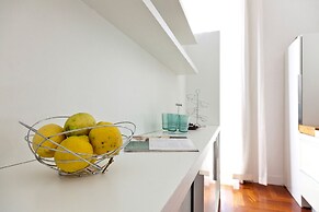 Elegant Apartment At Chiaia By Wonderful Italy