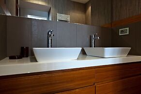 Elegant Apartment At Chiaia By Wonderful Italy