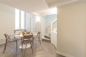 Elegante Appartamento A Piazza Dei Martiri