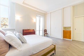Elegante Appartamento A Piazza Dei Martiri