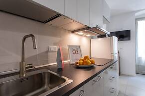 Rosso E Blu Di San Salvario By Wonderful Italy