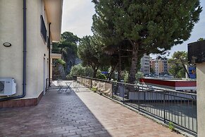 Shelley Apartments By Wonderful Italy