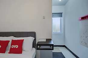 Super OYO Capital O 3198 Sukomanunggal Inn