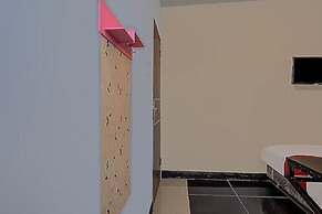 Super OYO Capital O 3198 Sukomanunggal Inn