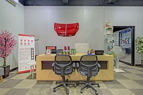 Super OYO Capital O 3198 Sukomanunggal Inn