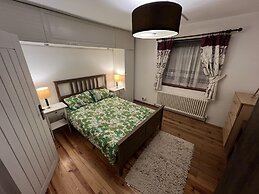Specious 2 x Double Bedroom Flat in London E18