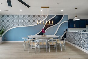 Luxurious Home with Theatre Room