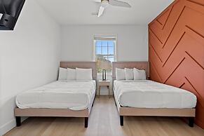 Luxurious Home with Theatre Room