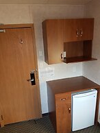 Target Hospitality-Cheecham Lodge