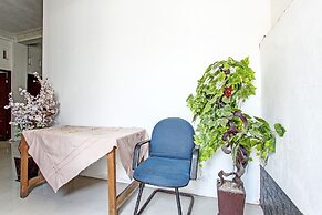 SPOT ON 92156 Adinda Kost