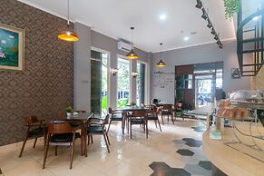 OYO 3216 Ellegan Residence