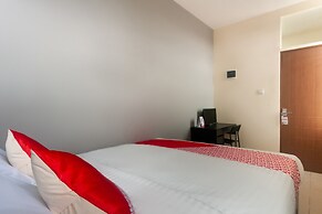 OYO 3216 Ellegan Residence