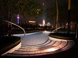 Robertson BY Shahjalal Suites