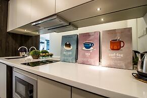 Robertson BY Shahjalal Suites