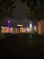 Robertson BY Shahjalal Suites