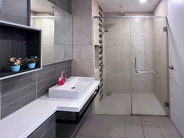 Robertson BY Shahjalal Suites