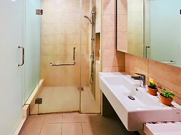 Robertson BY Shahjalal Suites