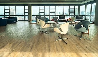 Robertson BY Shahjalal Suites