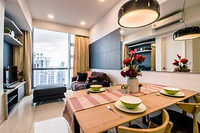 Robertson BY Shahjalal Suites