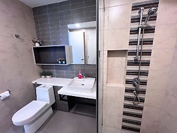 Robertson BY Shahjalal Suites