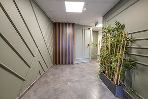 Royal Luxury Hotels Suites