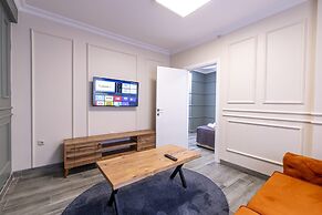 Royal Luxury Hotels Suites