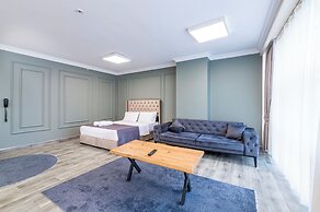 Royal Luxury Hotels Suites